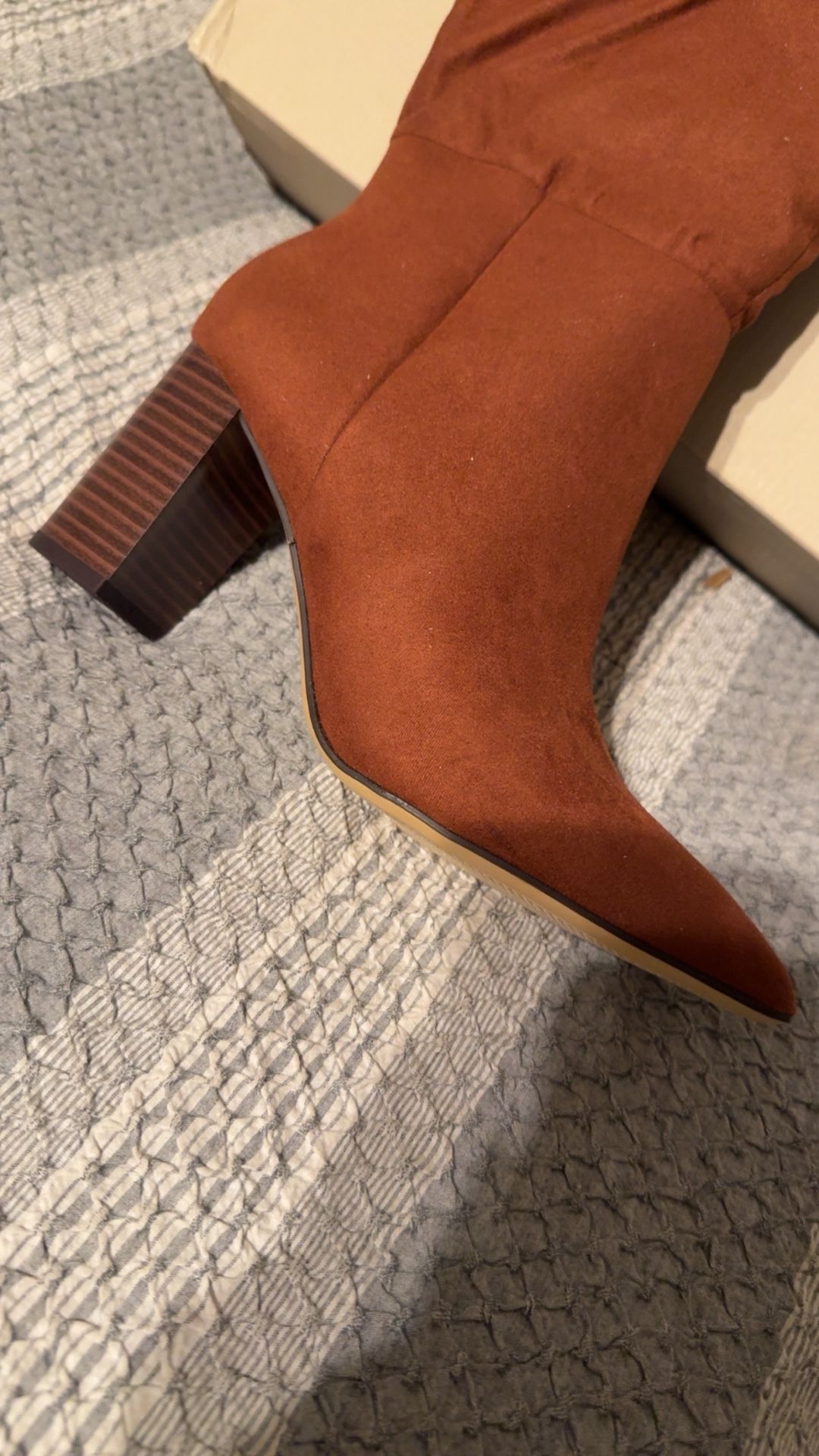Heeled Boots Size 7.5 Brown 