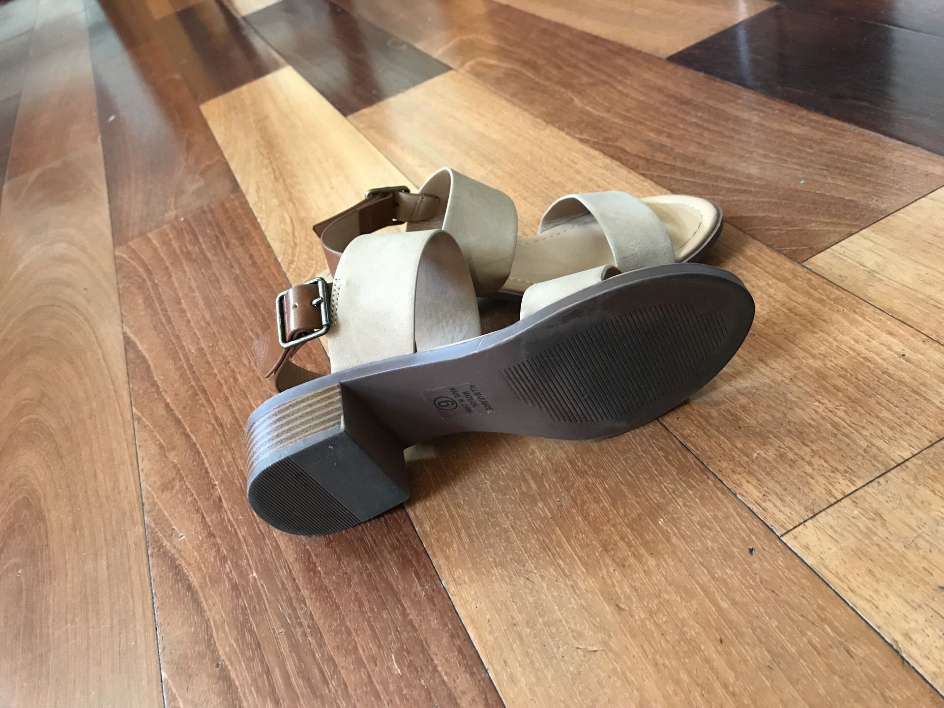 Size 6 Block heel