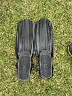 Scuba Gear Flippers And Boots - Aqualung Blades 2