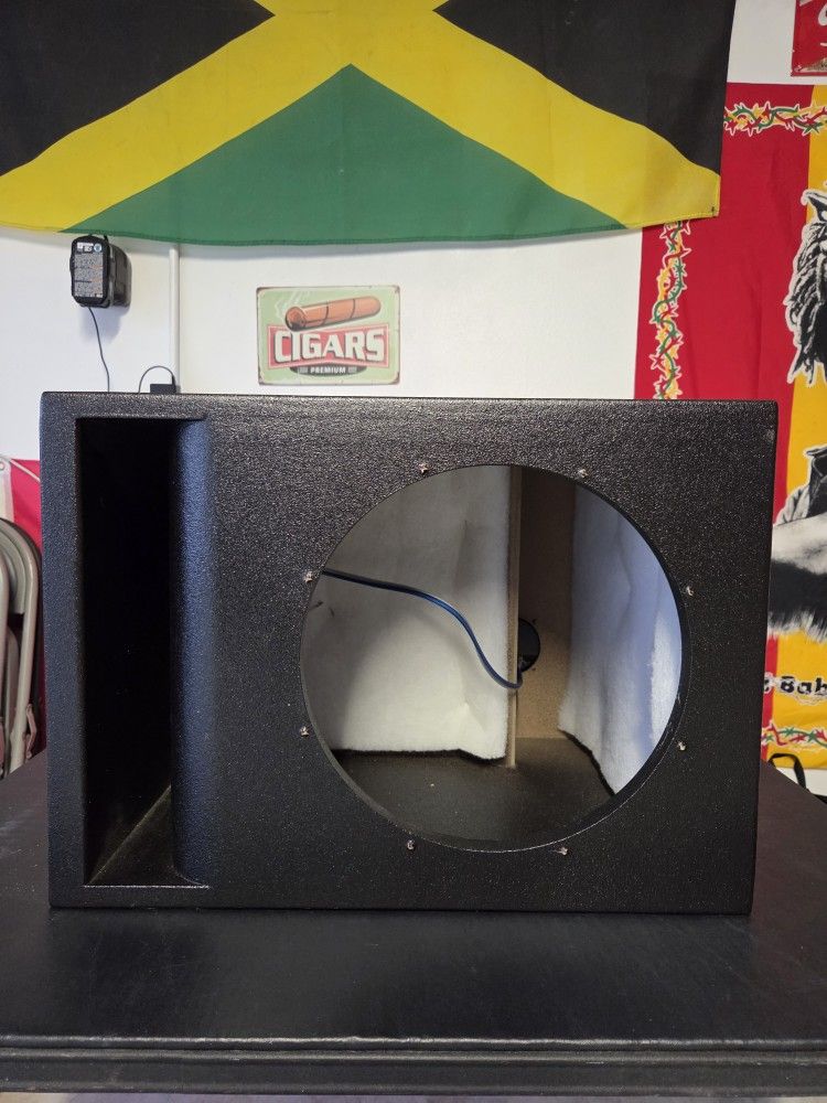 12in Skar Sub Box