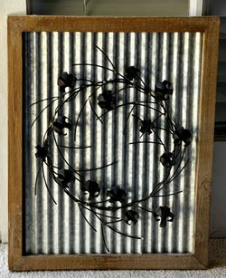 Wire Framed Wreath