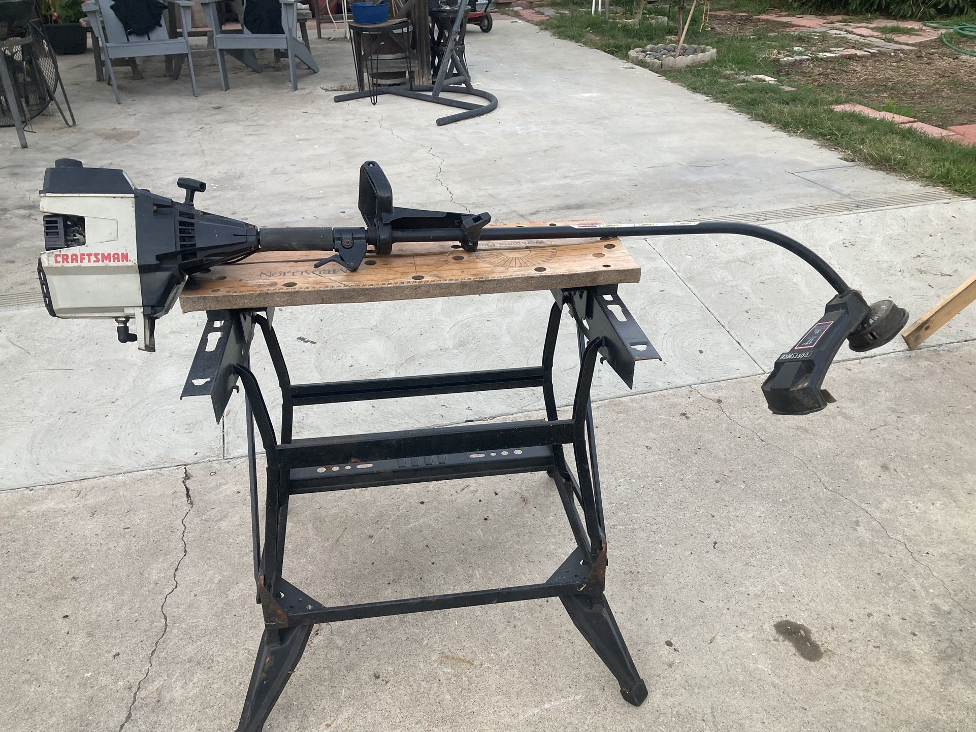 Craftsman Gas Weed Trimmer/ weed wacker