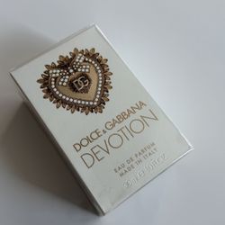 Dolce & Gabanna Perfume