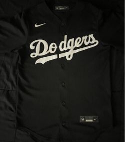 Black Dodger jersey