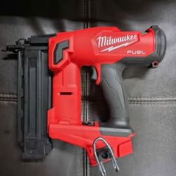 Milwaukee M18 FUEL Gen 2 18 Gauge Brad Nailer (Tool-Only)
