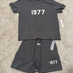 Iron Essentials Short Set