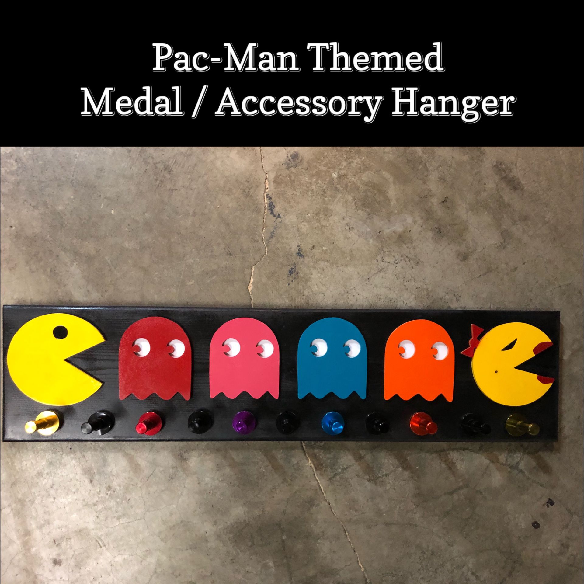 👻 Pac-Man Themed Medal / Accessory Hanger