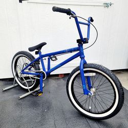 Mongoose Bmx Bike 20.5"