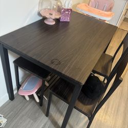 Dining Table 2 Chairs / Bench 