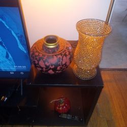 Oriental and bead vase 