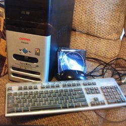 Compac S3200NX desktop computer