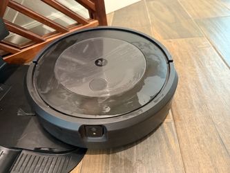 iRobot Roomba Robot Vacuum