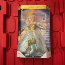 Vintage Barbie’s Never Used