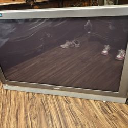 55” TV 