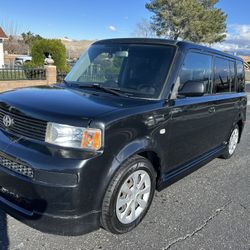 2005 Scion xB