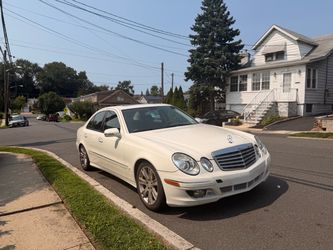 2009 Mercedes-Benz E-Class