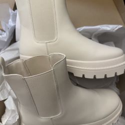 Women’s Boots