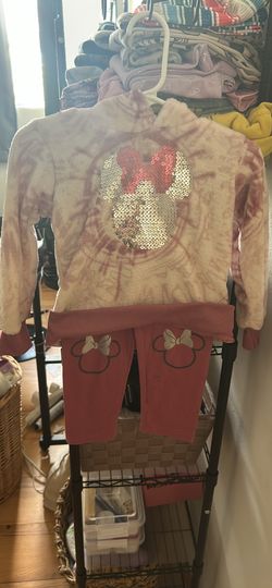 Disney Outfit Size 2