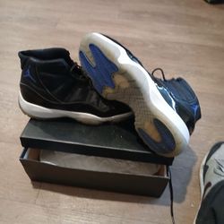 Jordan Retro 11 Black/Royal 