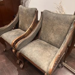 Pair of 19th Century Gilt Carved Wood Swan Wings Library Chairs hand-carved mahogany swan arm chair. 