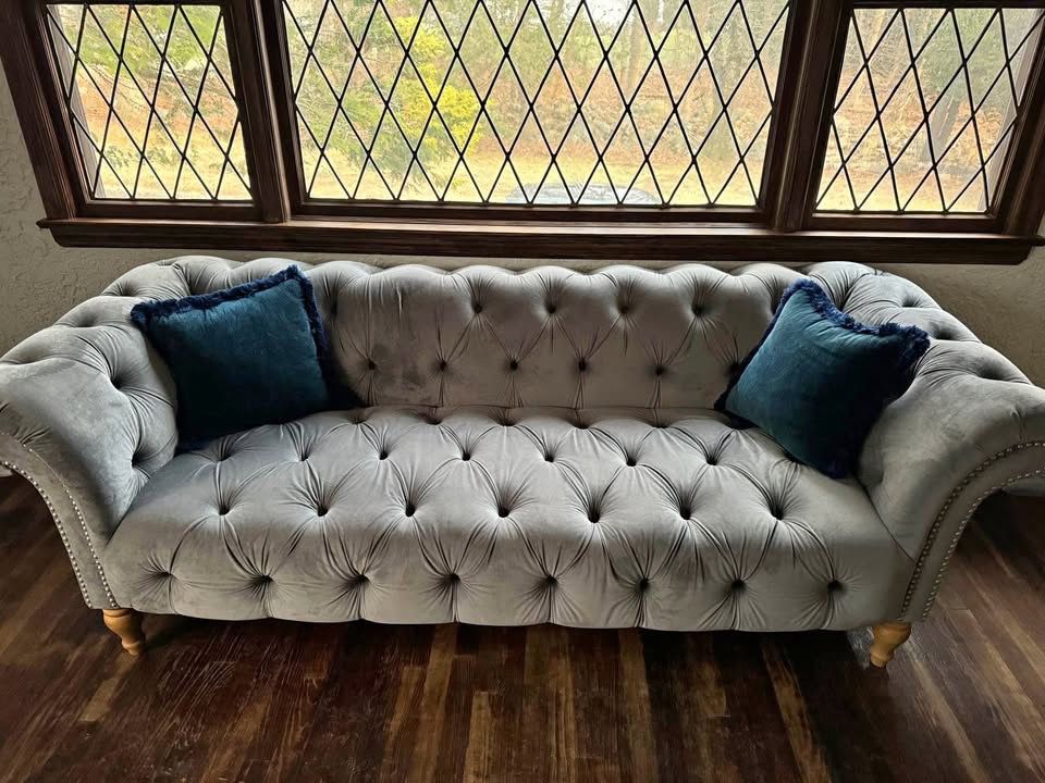 Tufted Sofas‼️ In Stock ‼️ Same Day Delivery 