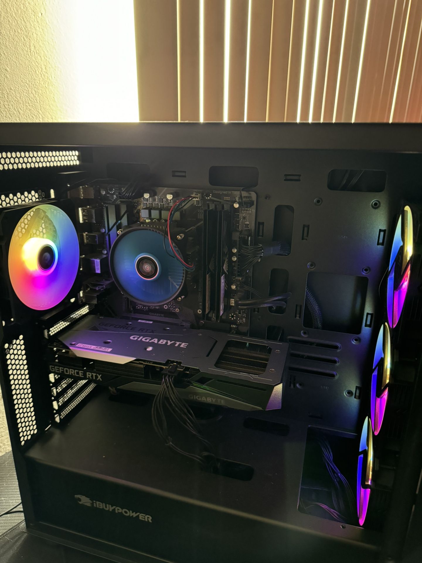 Gaming PC , Intel i7-11700F Nvidia GeForce RTX 3060