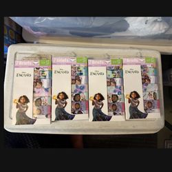4 PACKAGES OF GIRLS SIZE 2T-3T BRIEFS UNDERWEAR DISNEY ENCANTO 28 PAIRS-