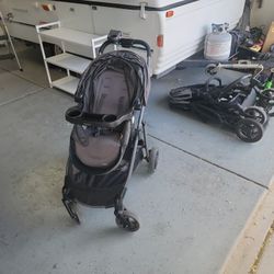 Collapsible Stroller