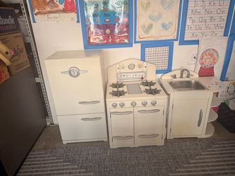Pottery Barn kids kitchen with contents