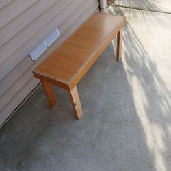 Small  wooden bench 