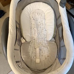 Graco Dual Glider Bassinet