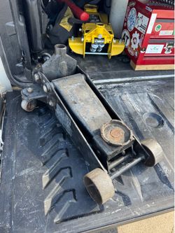 Craftsman 3 ton Jack