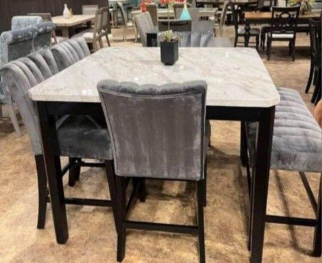 ✅️✅️5pc Black / Gray Square Counter Height dining Set (Bench not included)✅️ Home & Garden