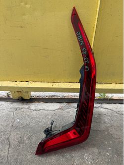 2023-2025 KIA NIRO LH TAIL LIGHT OEM #2