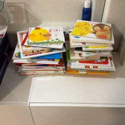 FREE ✨ JAPANESE CHILDEN BOOKS