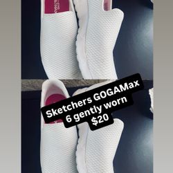 Sketchers Women’s