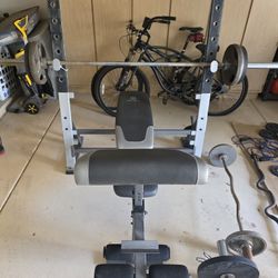 Gold's Gym XR 18.9 Weight Bench 