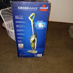 Bissell Cross Wave Retails 300 It Vacuums Steam Cleans All Surfaces 