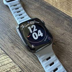 Apple Watch Series 8 45mm Stainless Steel (Wifi + 5G)