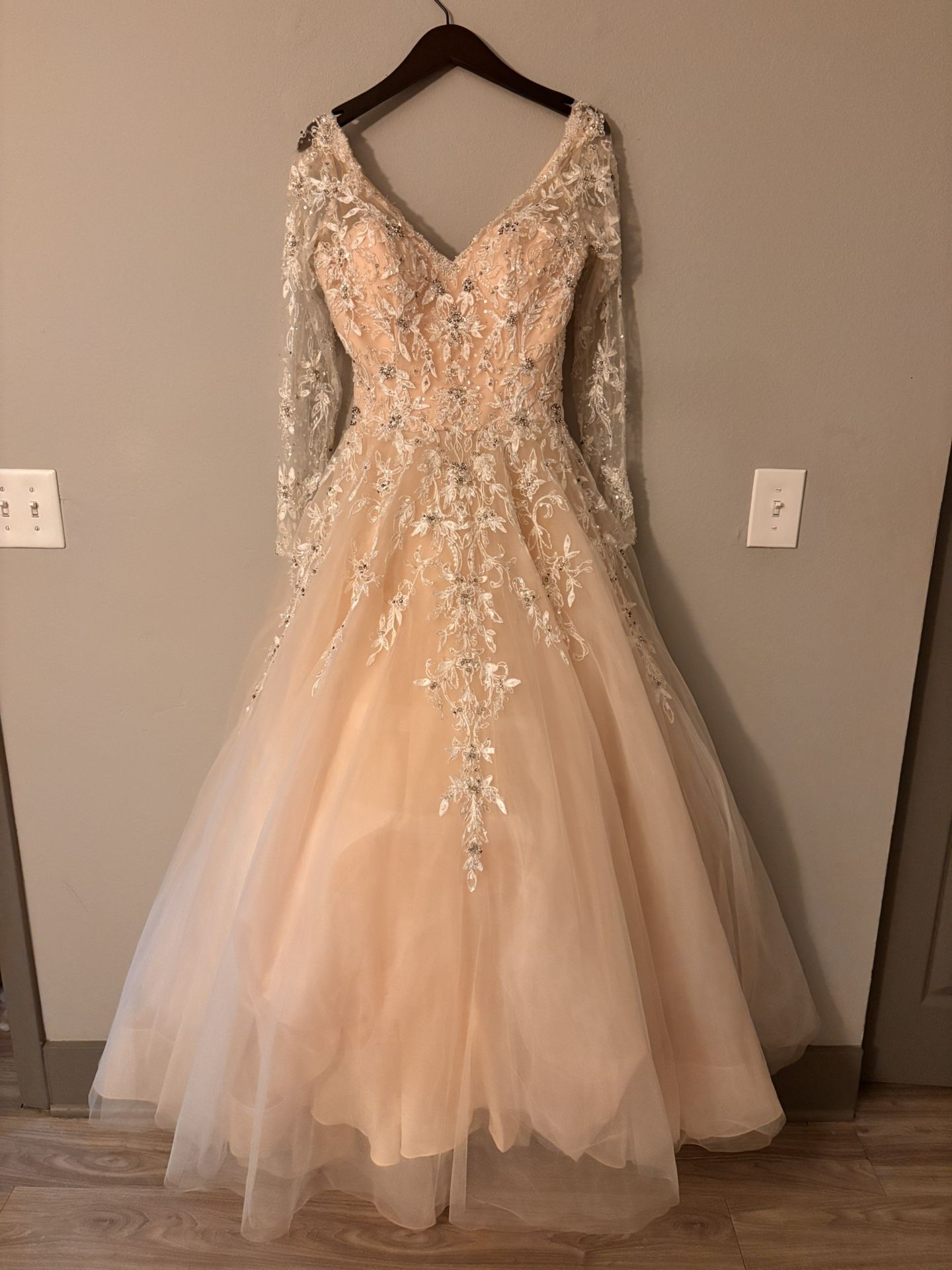 Wedding dress