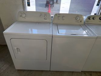 Whirlpool Washer And Dryer Set