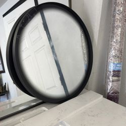 Round Mirror 24x24 