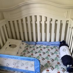 Crib  From Baby To Toddler Age 
