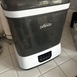 Dr Brown bottle Sanitizer