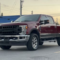 2017 FORD F -250 LARIAT