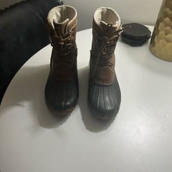 Duck Boots Women Size 6.5