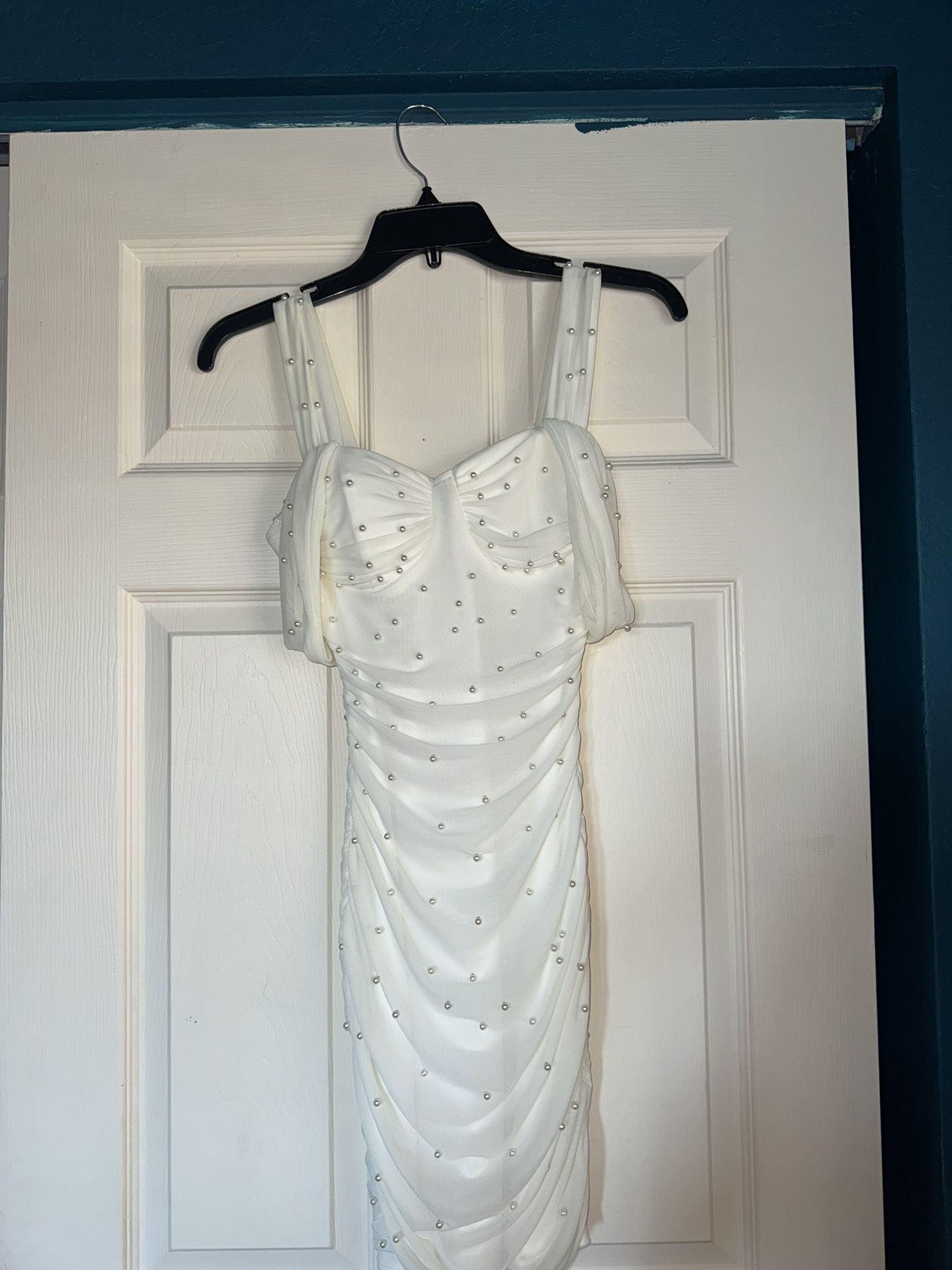 White Pearly Windsor Dress