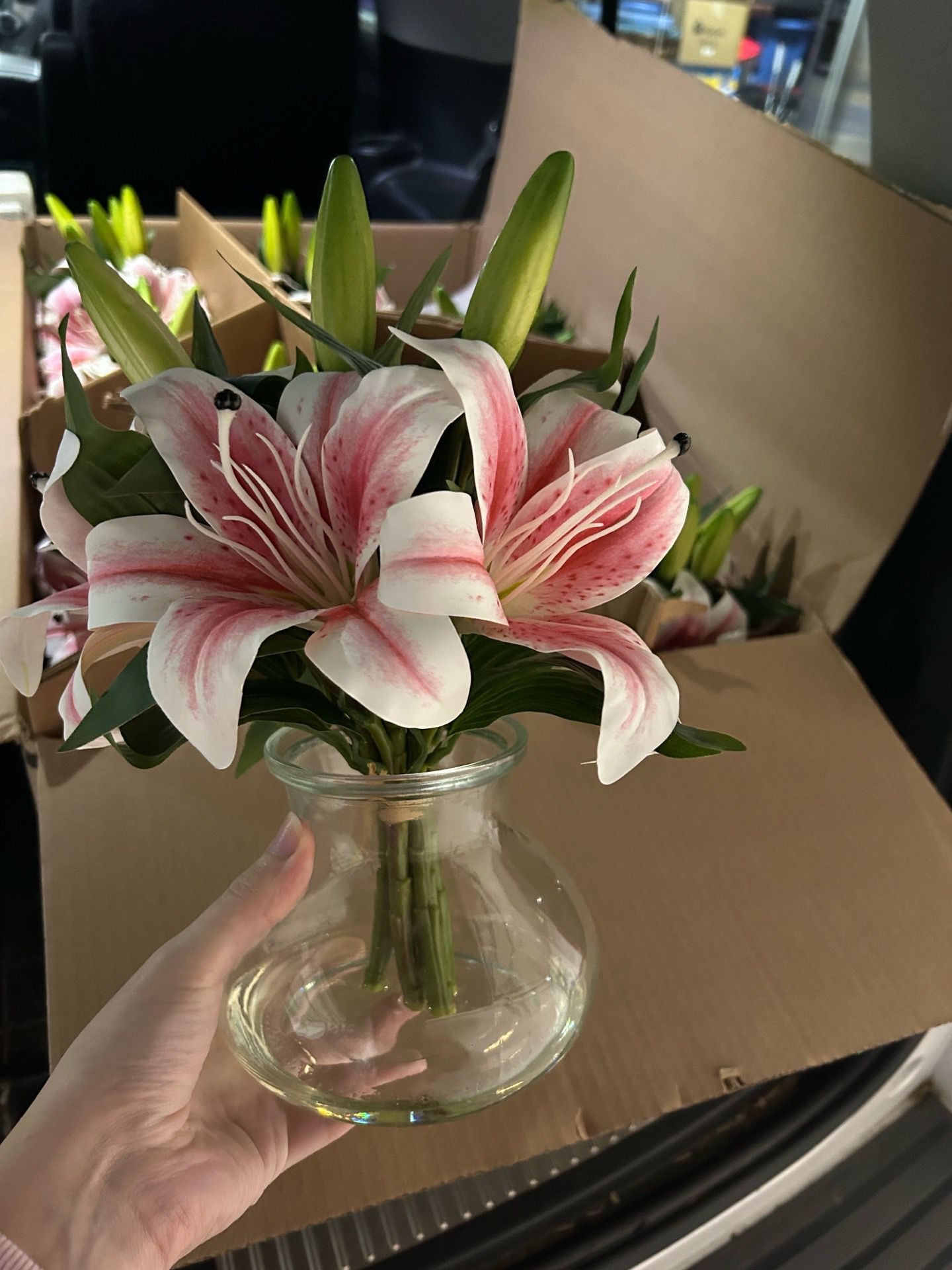 Various wedding/party items