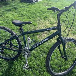 CANNONDALE mountain bike made innthe USA 26” wheels bicycle 