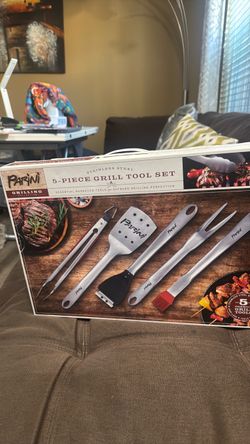 Parini 5 Piece Grill Tool Set - Tongs, Fork, Spatula, Basting & Cleaning Brush